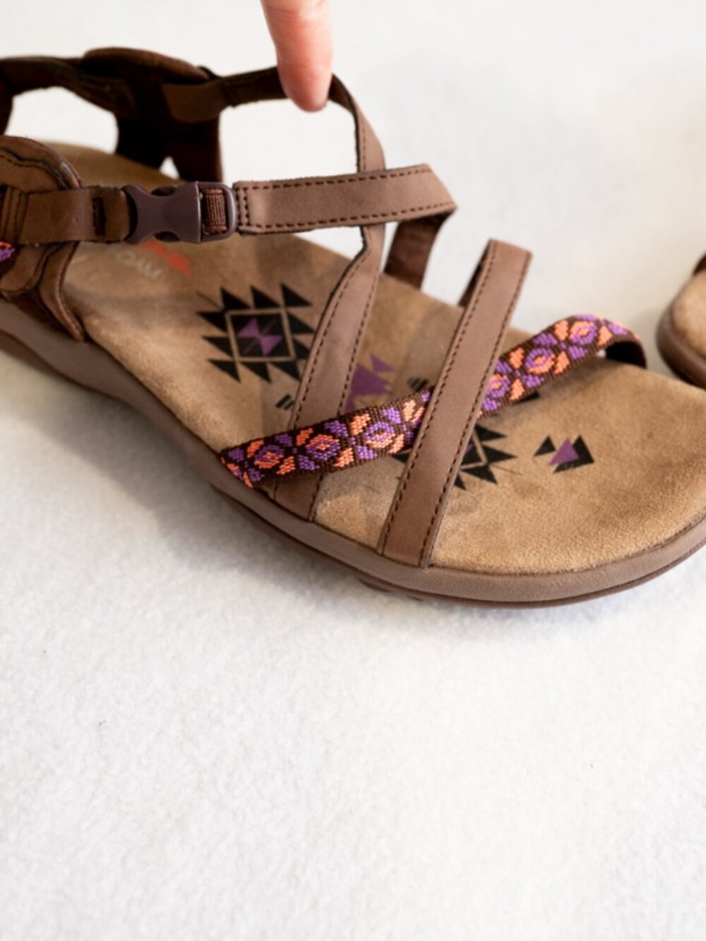 Sketchers Reggae Slim Vacay Womens Sandals size 7 Brown Memory Foam